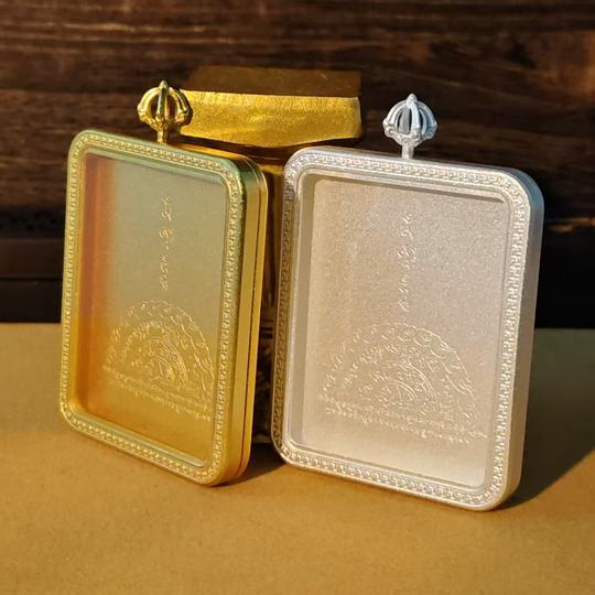 Cabeza de loto tibetano colgante de acero de titanio Thangka libre de diez fases cordón de concha vacía collar de caja Gawu concha de soporte vacía