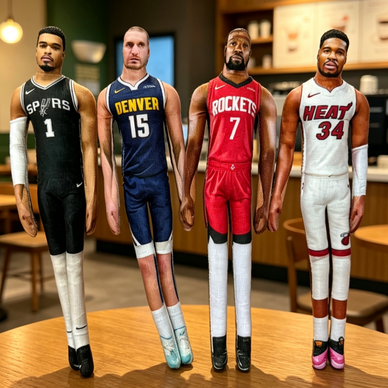 Nba Star Abstract Doll Mouse with a Dry Old Tree Trunk and Built-In Skeleton