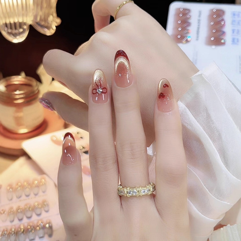 【Wine Red Secret】Handmade Wearable Nails, Short Red Nails with Sparkling Effect, High-End Hand-Painted Cat Eye Nail Stickers