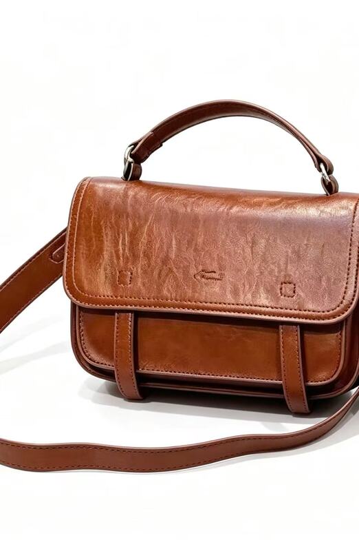 Mukari Oil Wax Large Capacity Messenger Crossbody Bag 88308 Mukari Oil Wax Large Capacity Messenger Crossbody Bag 88308