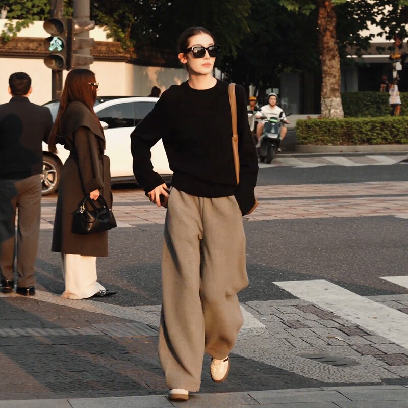 High-End Sports Suit for Women, Autumn Loose Fashion Sweater Knit Top, Wide-Leg Pants, Casual Two-Piece Set, Trendy High-End Sports Suit for Women, Autumn Loose Fashion Sweater Knit Top, Wide-Leg Pants, Casual Two-Piece Set, Trendy