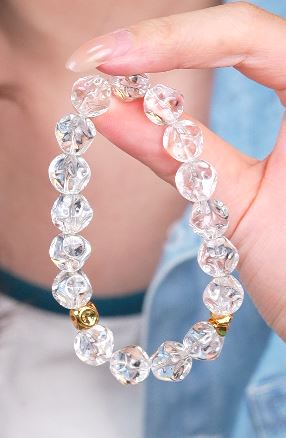 White Crystal-Water Ripple Bracelet (10mm+)