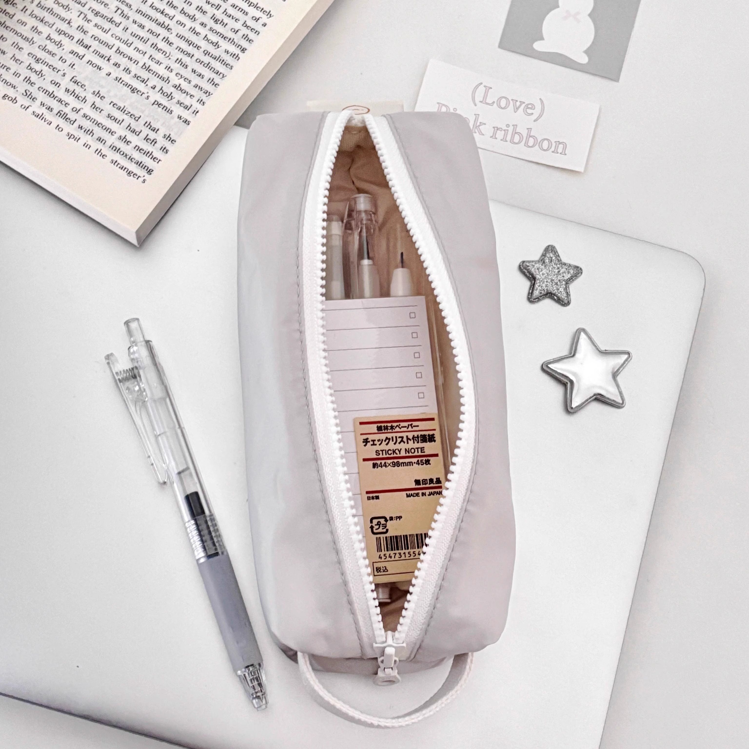 2025 Trending Stationery Box, Cream-Colored Small Square, Soft and Drop-Resistant, Storage Pencil Case, Lightweight and Simple, Japanese-Style Stationery Box