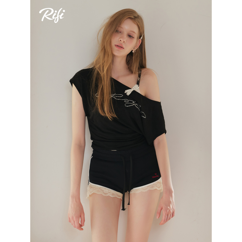 [Same Style as Zhao Lusi] Rifi / "Lace Backless Embellished Slim-Fit Blouse with Rhinestones for Women, Thin Off-Shoulder T-Shirt with Short Sleeves
