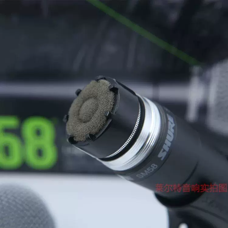 Профессиональный проводной микрофон для сценического выступления Shure/Shure SM58S