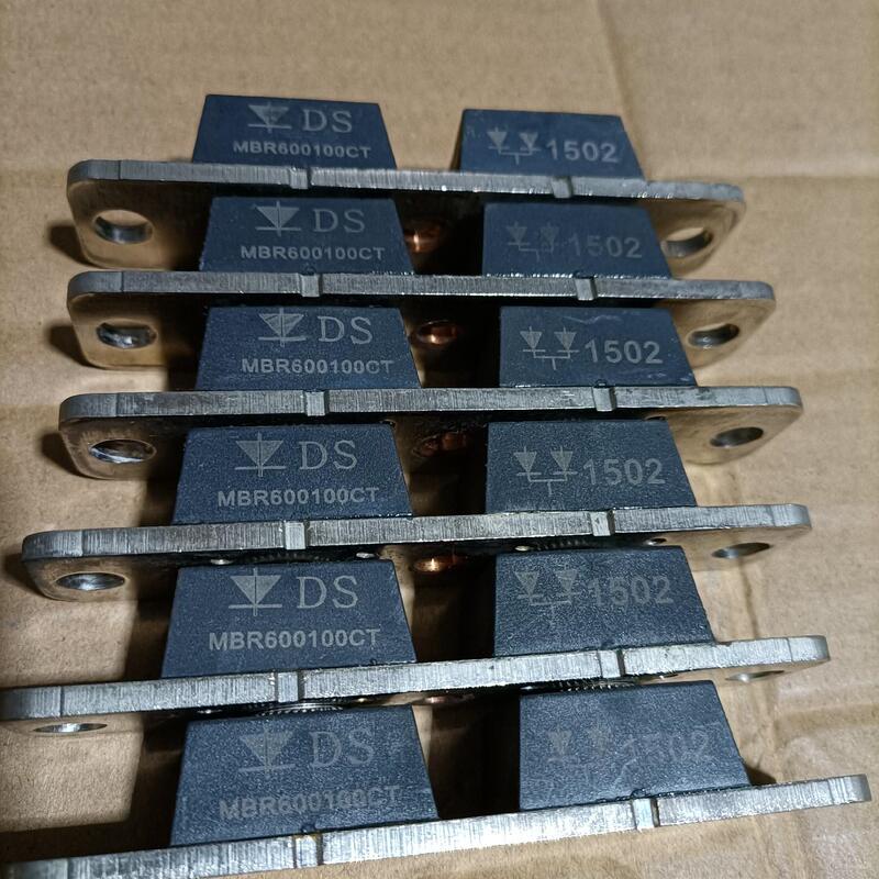 Ds Fast Recovery Diode Mbr600100Ct. the Disassembled Diode Is Fully Functional! Ds Fast Recovery Diode Mbr600100Ct. the Disassembled Diode Is Fully Functional!