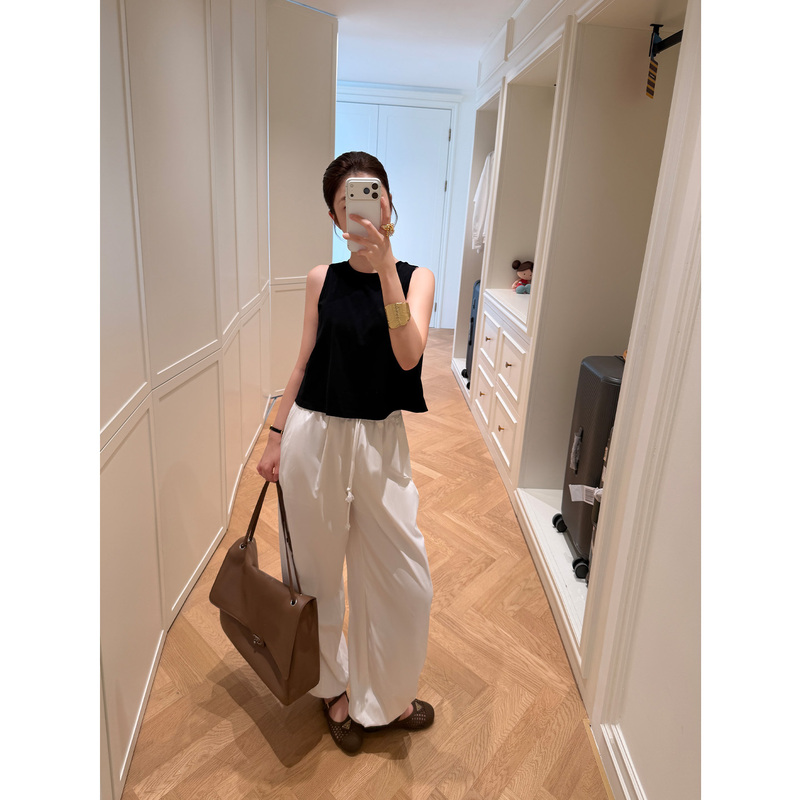 Multimath Little Ding Baoli/A-Style Minor Key/Summer Black Casual Top Loose Casual Sleeveless T-Shirt for Women