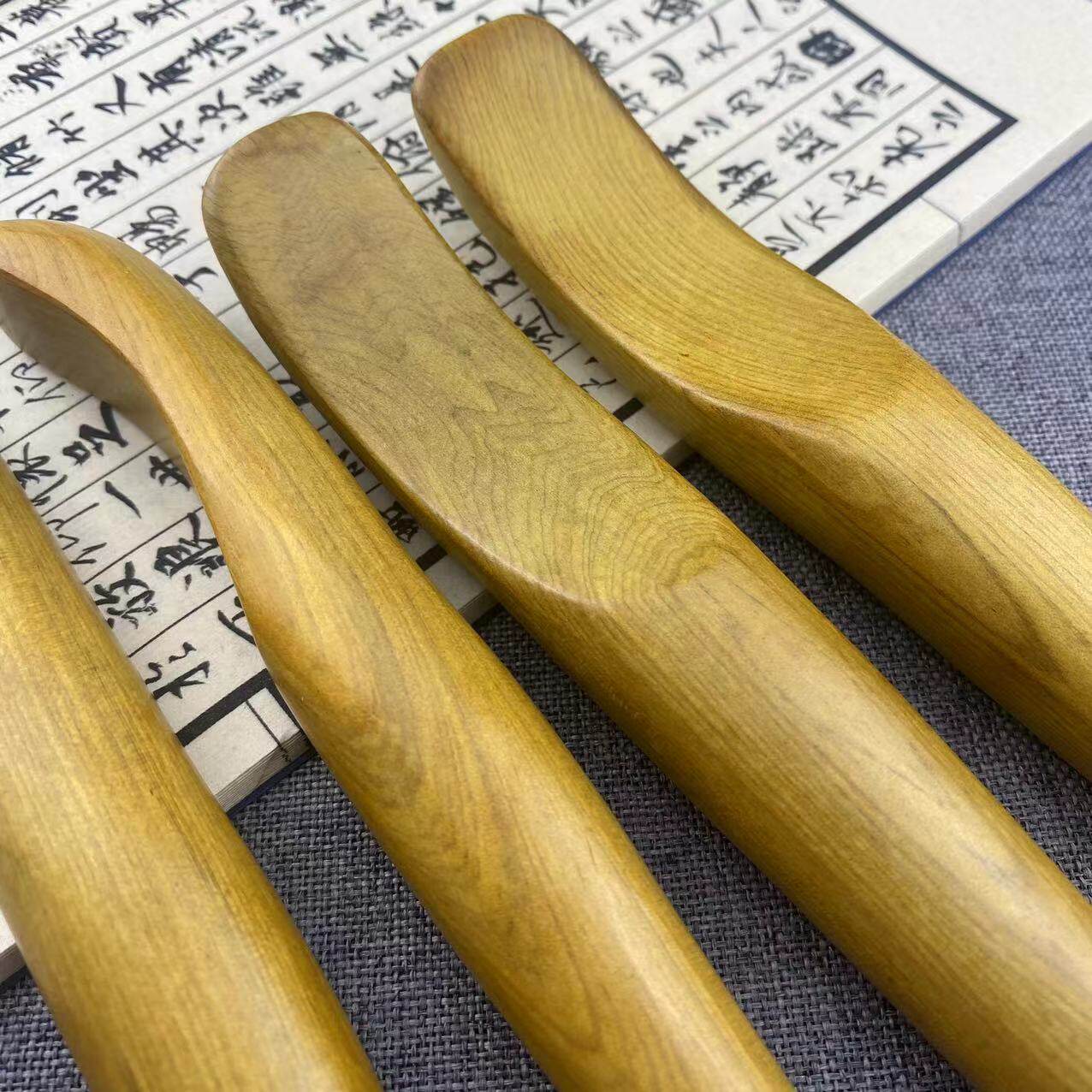 什么样的刮痧板适合全身按摩,颈椎淋巴疏通?-按摩穴位棒-淘宝百科网