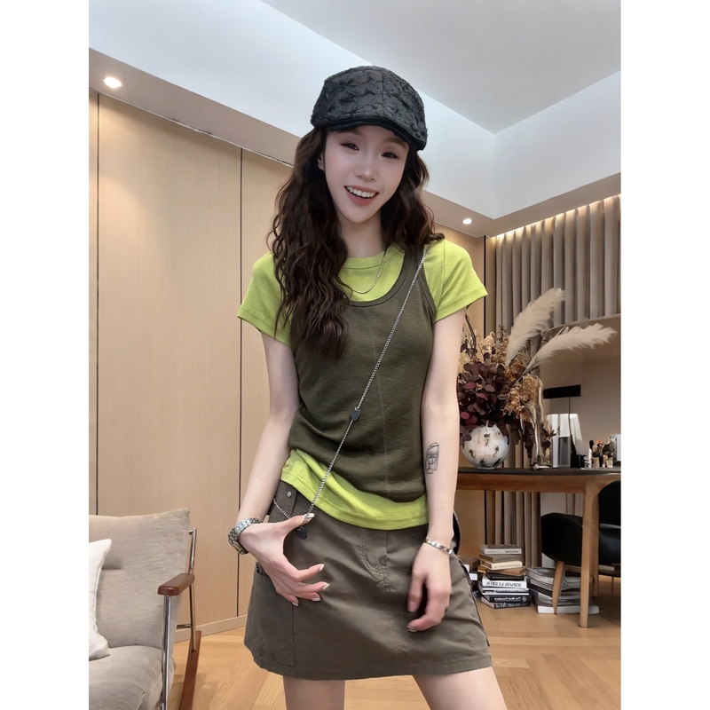 Little Jing Jing Takes a Break [Color-Blocking Two-Piece Set] 26 Summer New Women's Vest T-Shirt Top 2605D2742