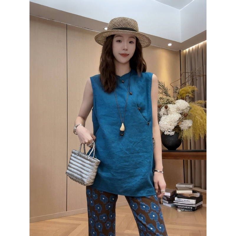 Little Jing Jing Takes a Break [Peacock Blue Diagonal Collar Vest] 26 Summer New Versatile Loose Top 2607D4108