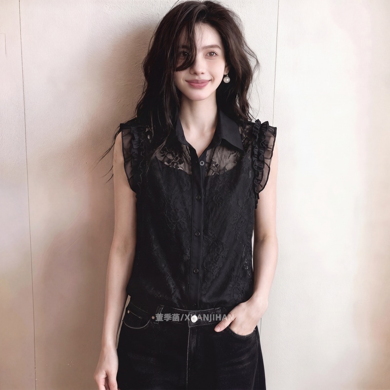 2026 New Korean Style Summer Black Lace Patchwork Sleeveless Shirt for Women, Commuter Style, Slim Fit, Versatile Top