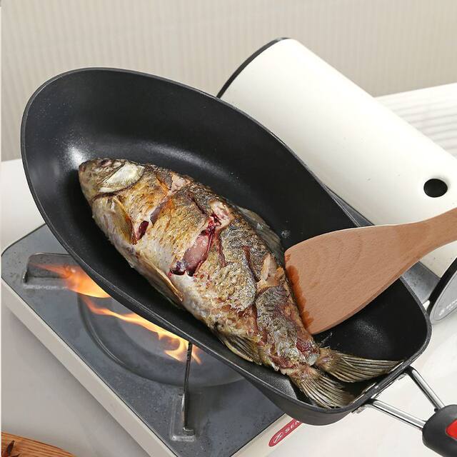 New Rectangular Uncoated Iron Pan for Frying Fish, Special Pan for Grilling Fish, Large Fish-Shaped Teppanyaki Pan for Home Use