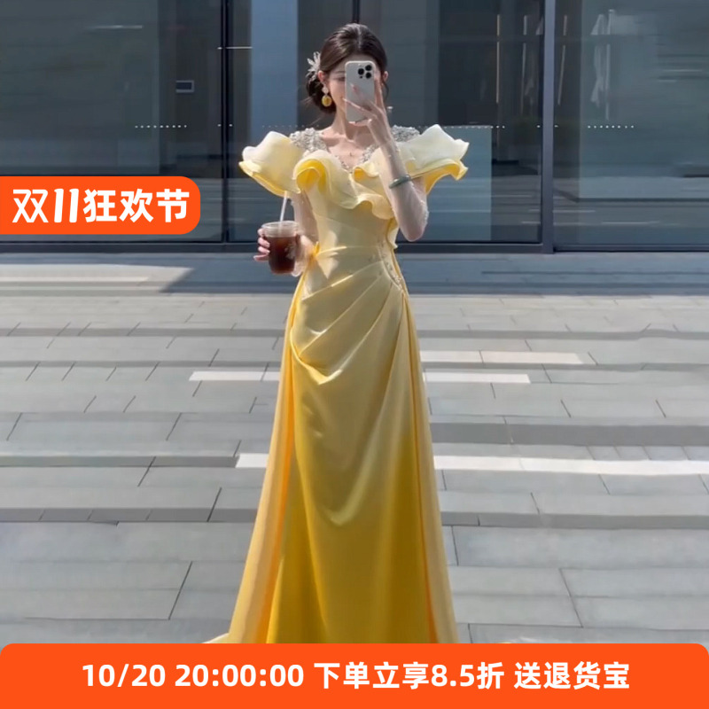 High-End and Elegant Stage Costumes for Hosts, Evening Dresses, Traditional Chinese Instruments, Opera, and Music Student Performance Attire for Annual Meetings High-End and Elegant Stage Costumes for Hosts, Evening Dresses, Traditional Chinese Instruments, Opera, and Music Student Performance Attire for Annual Meetings