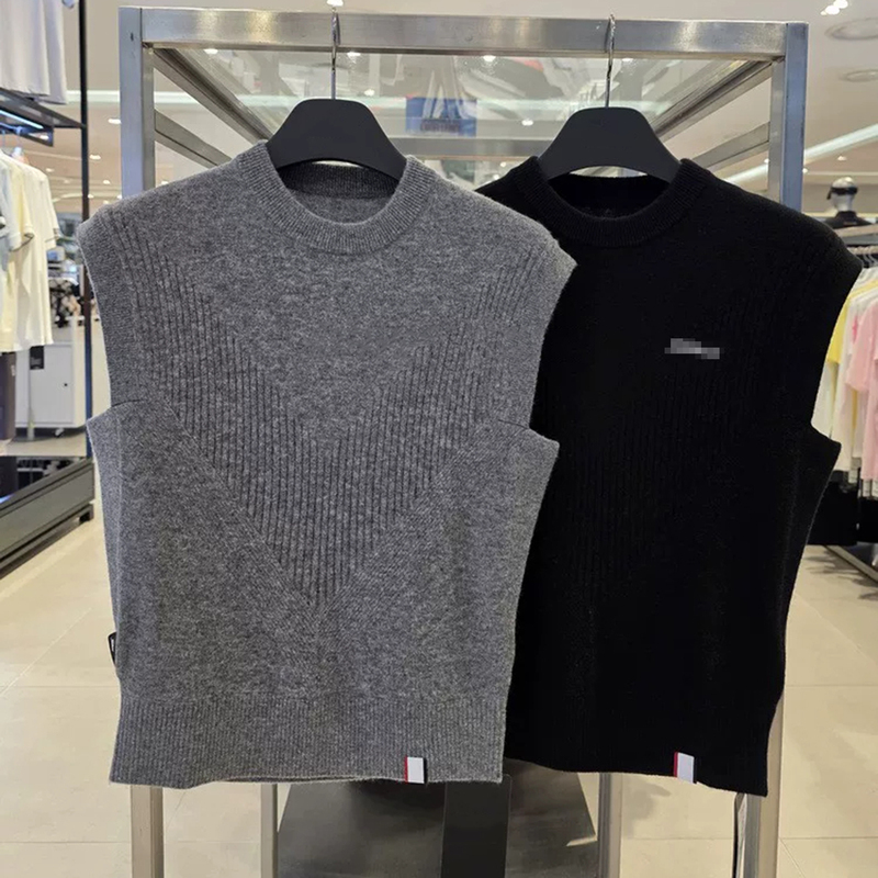 26 Autumn Korean Golf Wear for Women Round Neck Textured Knitted Vest Casual Letter Logo Sports Sleeveless Tank Top