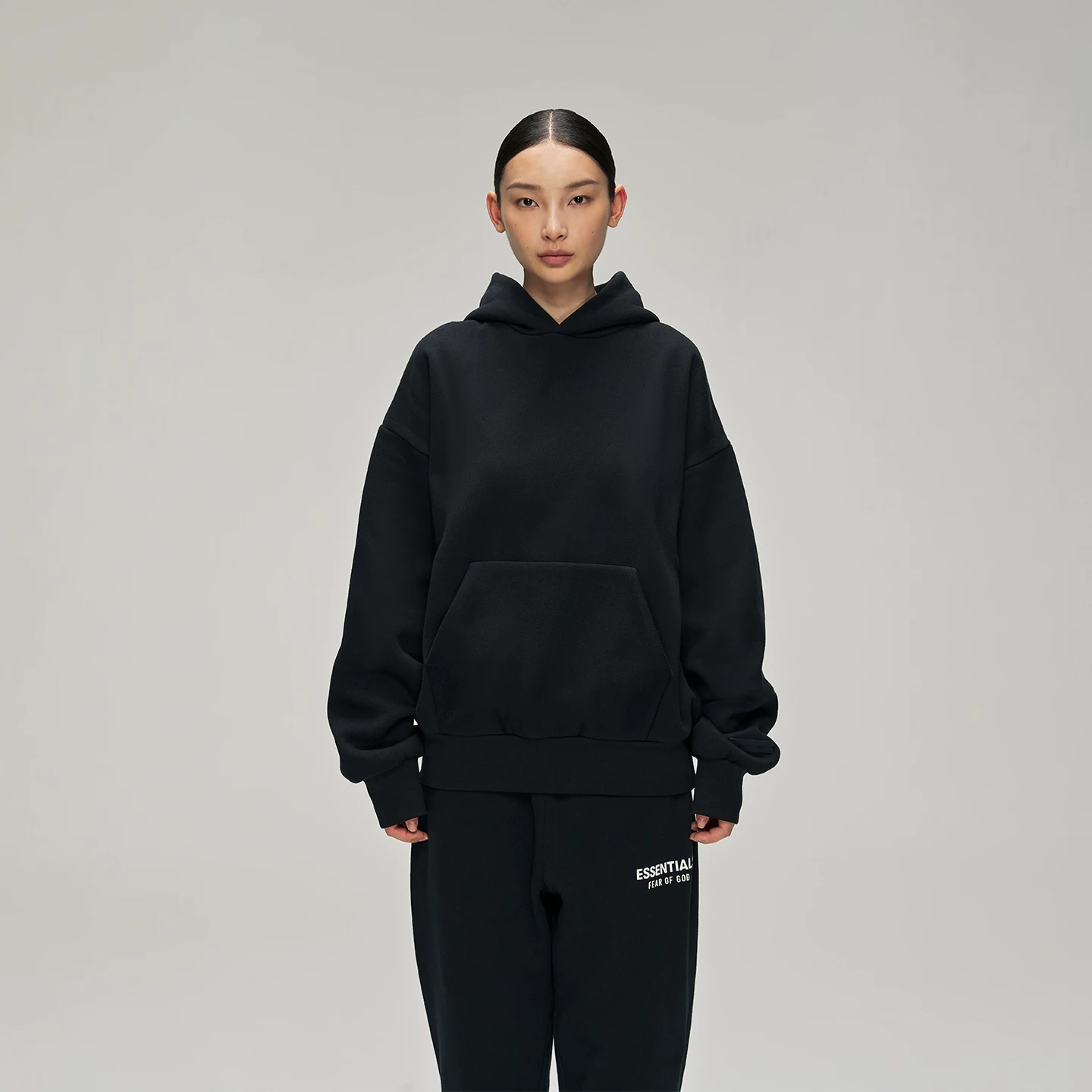 FEAR OF GOD ESSENTIALS Всегда на мужчине классическая худи с капюшоном