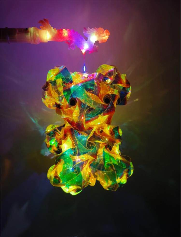 Китайский фонарик 国庆节3d立体动物炫彩镭射手提花灯材料片儿童手工diy灯笼摆摊