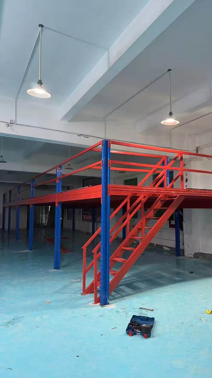 广东鑫磊阁楼货架工厂