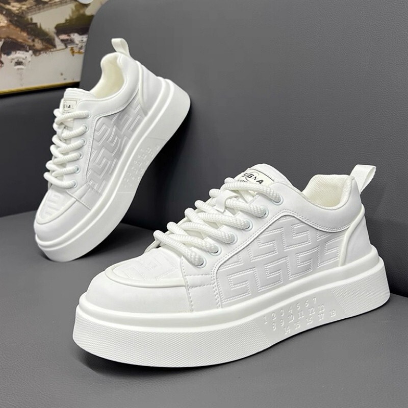 Light Luxury High-End Men's Shoes 2026 New Spring/Summer Leather White Sneakers Trendy White Casual Shoes Soft-Soled Height-Increasing Sports Shoes