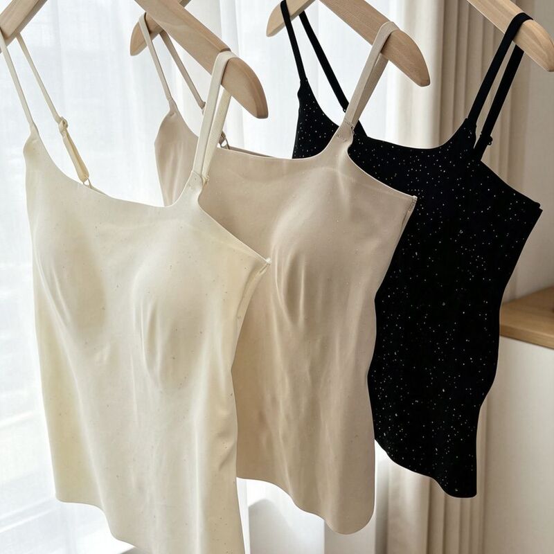 Clearance Sale Oudifen Camellia Fragrance Shimmering Camisole Integrated Base Layer Top 8021