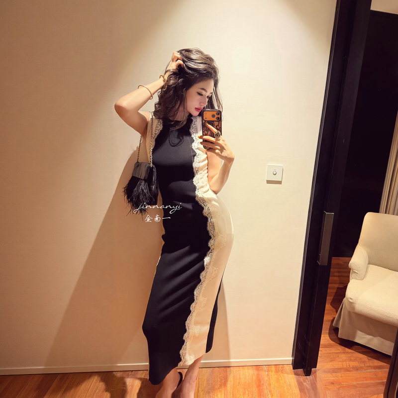 Jinnan Yi's French-Style Lace Patchwork Dress, Sleeveless Knitted Long Dress, Elegant and Slim-Fitting Design, New Style for Women