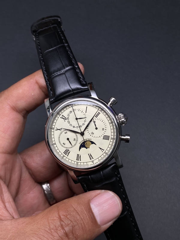 Watch Men's Sports and Leisure Chronograph Multi-Function Moon Phase Calendar Belt Waterproof Mechanical M199S Sapphire Watch Men's Sports and Leisure Chronograph Multi-Function Moon Phase Calendar Belt Waterproof Mechanical M199S Sapphire