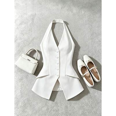 (In stock) 2026 Summer collection new High-end, Bohemian, elegant and stylish design shirt with a high-end look and white pendant