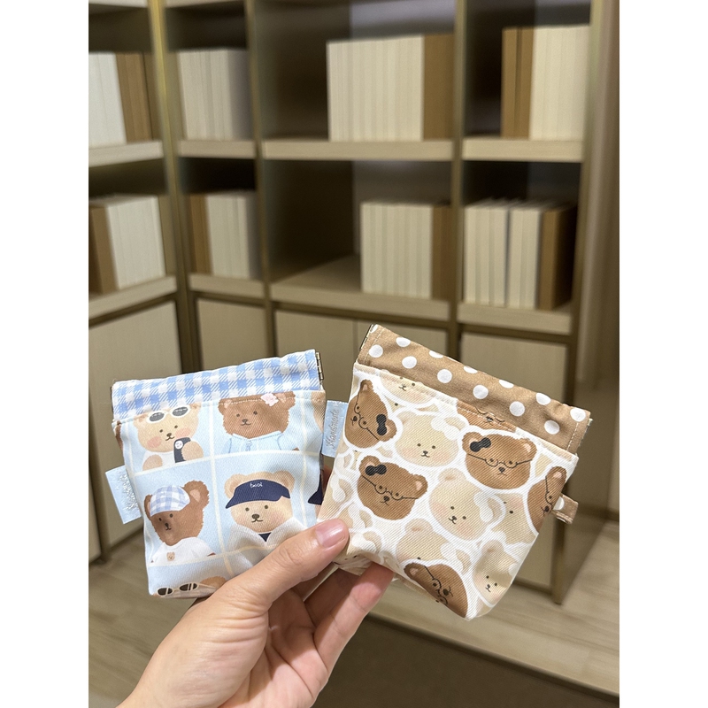 Japanese-Style Cartoon Bear Fabric Bluetooth Earphone Data Cable Key Storage Bag Mini Coin Card Holder Lipstick Pouch Japanese-Style Cartoon Bear Fabric Bluetooth Earphone Data Cable Key Storage Bag Mini Coin Card Holder Lipstick Pouch