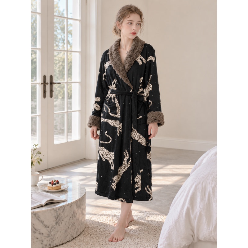 [Xinyi&Bang'An] Island Velvet Leopard Print Plush Collar Nightgown H1688 Robe