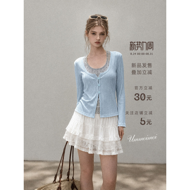 Ummoimoi Blue Buttoned Fake Two-Piece Slim-Fit Long-Sleeve T-Shirt for Women, 2026 Autumn New Style, Waist-Cinching Slimming Top Ummoimoi Blue Buttoned Fake Two-Piece Slim-Fit Long-Sleeve T-Shirt for Women, 2026 Autumn New Style, Waist-Cinching Slimming Top