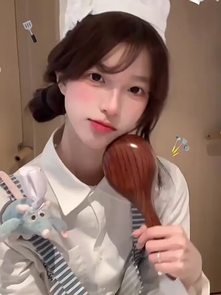 料理鼠王围裙31块!防污耐脏还能cos厨师,这波真香_Cosplay女装_淘宝游戏网