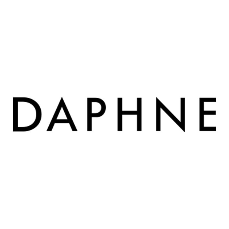 DAPHNE达芙妮丰琰专卖店的LOGO