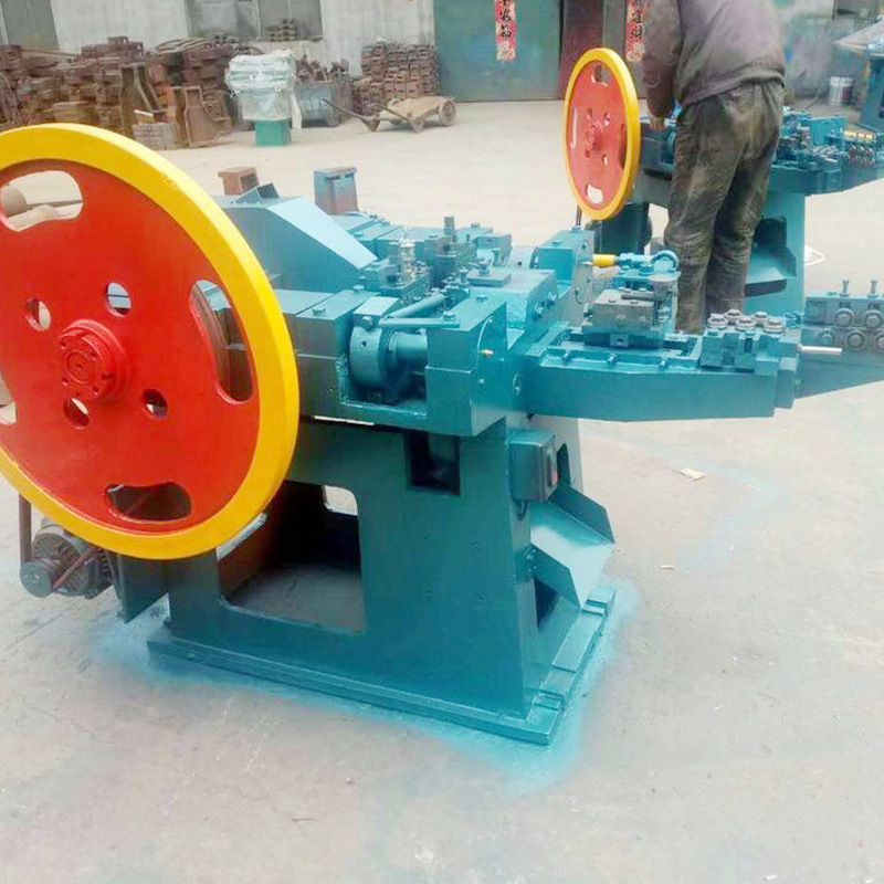 Tengxin pulley type wire drawing machine nail machine, scrap steel bar nail making machine, iron wire nail making machine