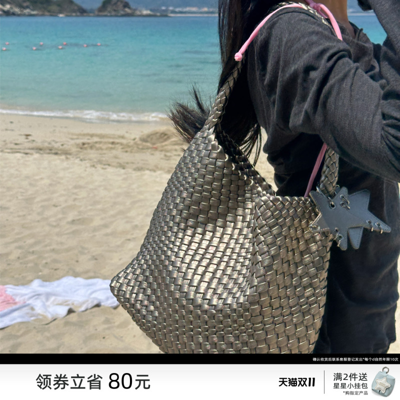 Ecoday Medium-Sized Original Design Woven Bag for Commuting and Travel, Tote Bag, Hand-Held Shoulder Bag, Champagne-Colored Underarm Bag for Women Ecoday Medium-Sized Original Design Woven Bag for Commuting and Travel, Tote Bag, Hand-Held Shoulder Bag, Champagne-Colored Underarm Bag for Women