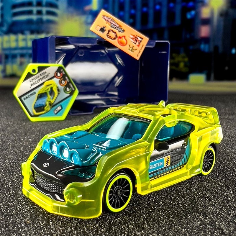 Play with the Ajourte Blind Box S3 Series 3, a Realistic Replica of the Ford Mustang Alloy Model Car Toy for Boys