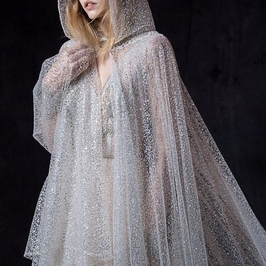 Bridal Wedding Cloak, Travel Photography Cloak, Internet Celebrity Luminous Trailing Veil, Annual Party Show Shawl