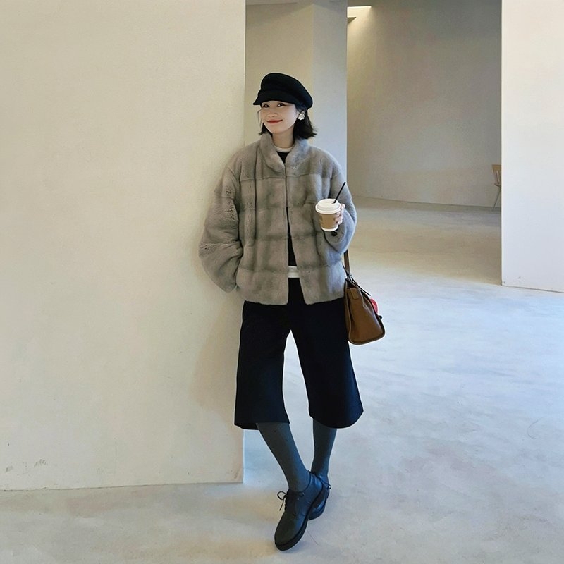 Imported Muyun Mink Fur Coat with Stand Collar and Horizontal Pattern, Full Mink Fur Jacket for Women, Winter Imported Muyun Mink Fur Coat with Stand Collar and Horizontal Pattern, Full Mink Fur Jacket for Women, Winter