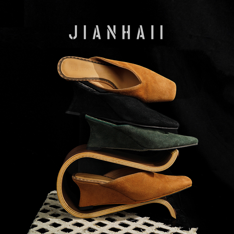 Square-Toe Wedge Heel Mule Slippers for Women 2026 Spring/Summer New Genuine Leather Closed-Toe Half Slippers with Hidden Height Increase Square-Toe Wedge Heel Mule Slippers for Women 2026 Spring/Summer New Genuine Leather Closed-Toe Half Slippers with Hidden Height Increase