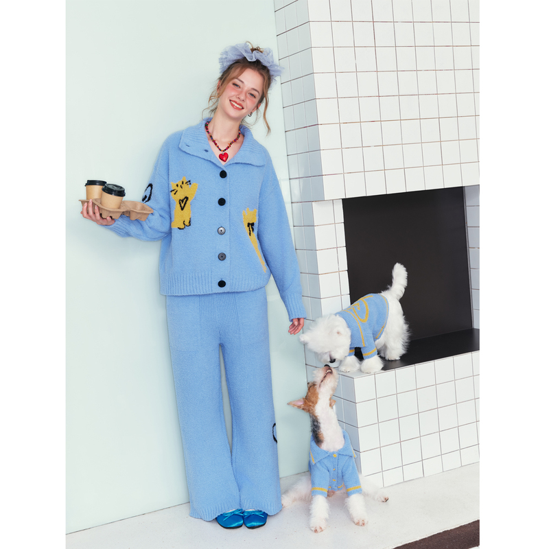 Napptopia [Butterfly Catching Kitten] Autumn and Winter Half-Fleece Homewear Set, Loose and Wearable as Outerwear Pajamas