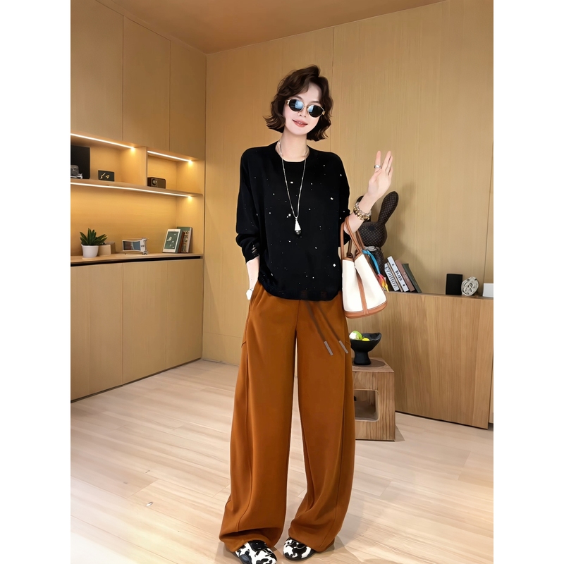 Ouni Private Label 2026 Early Autumn New Niche Design Three-Dimensional Tailoring Versatile Casual Pants 2609D5205 Ouni Private Label 2026 Early Autumn New Niche Design Three-Dimensional Tailoring Versatile Casual Pants 2609D5205