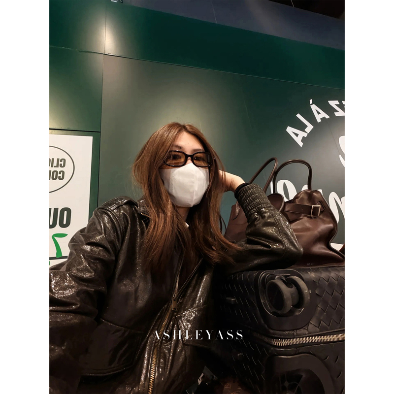 Ashleyass Dark Green Oil Wax Uncoated Vintage British Lambskin Leather Jacket for Women Ashleyass Dark Green Oil Wax Uncoated Vintage British Lambskin Leather Jacket for Women