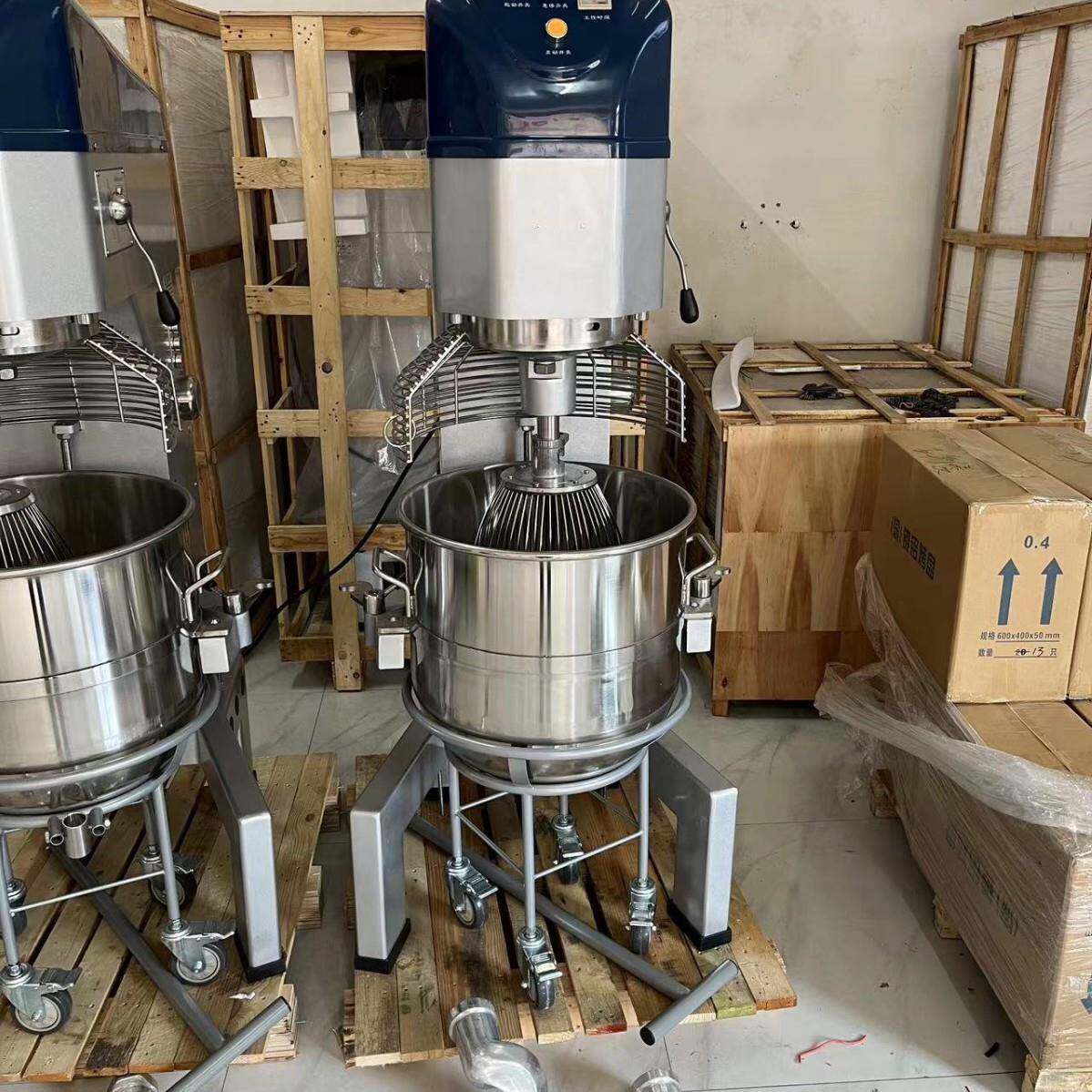 2025年选购乐健厨师机商用全自动和面机家用搅拌机，哪些多功能配置更实用？