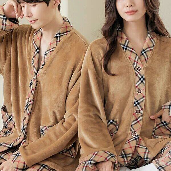 Couple's Pajamas for Women, Coral Fleece, Thickened and Fleece-Lined for Autumn and Winter, Can Be Worn Outside, Flannel Men's Loungewear Set for Winter