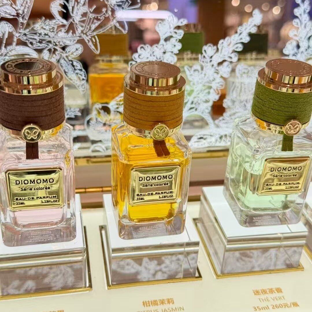 迪莫diomomo香水小样：把整个春天的浪漫装进喷头里！_香水_淘宝美妆网