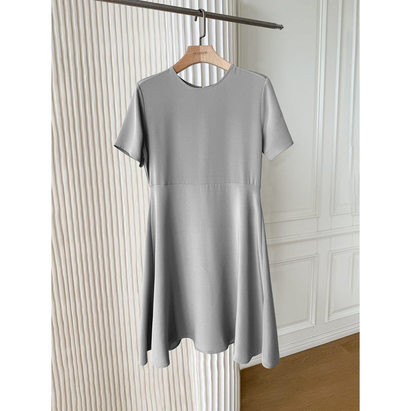Mars Jiamin 30mm Heavy Crepe Silk Elegant Round Neck Waist-Cinching Dress Silk Dress in Various Lengths 612090
