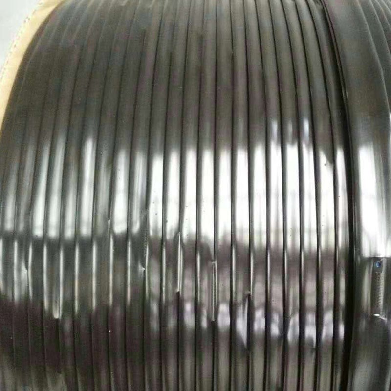 内嵌贴片滴灌带：现代农业的节水革命