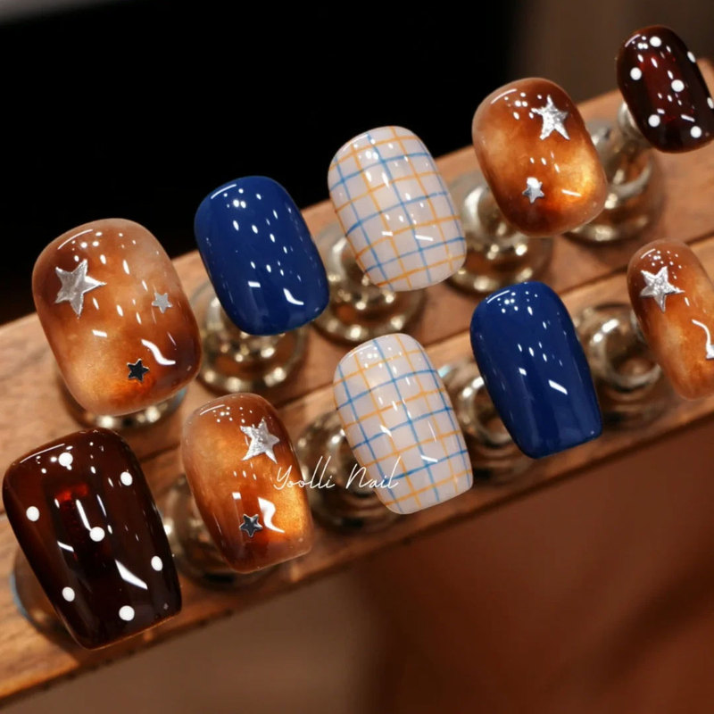 Youli【Afternoon Tea Party】Purely Handmade Wearable Nails with Amber Cat Eye Effect, Ins-Style Hand-Painted Plaid Pattern, Early Autumn Short Nail Art