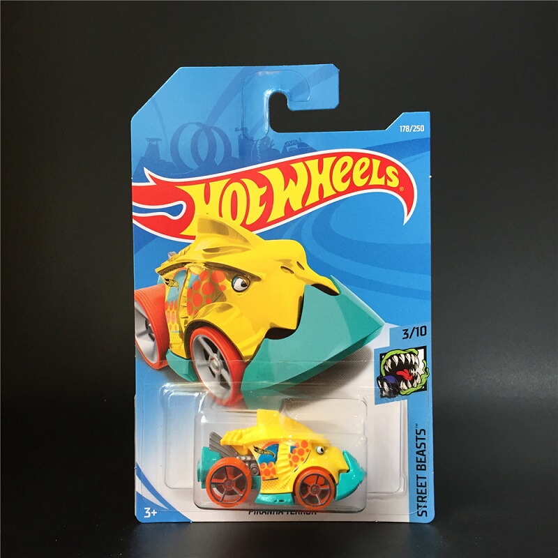 Hot Wheels Piranha Terror Piranha Monster Car