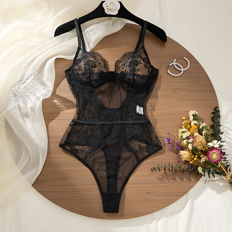 New Style Bra Sexy Pure Desire Small Chest Push-Up Lace Transparent Hot Girl Bodysuit Sleepwear Nightdress Bra Lingerie for Women