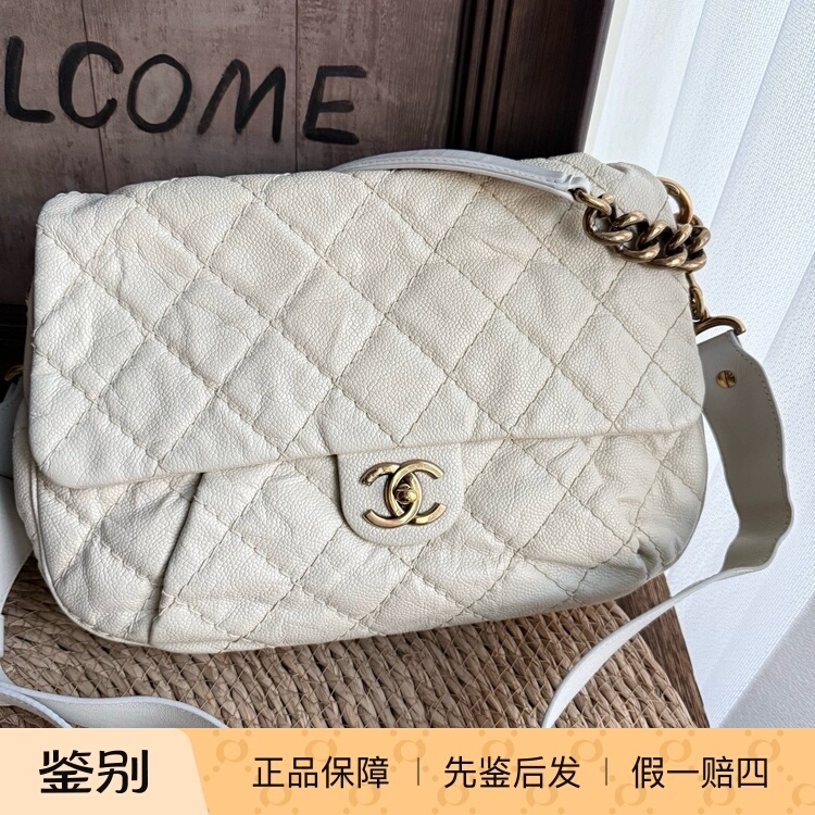 98% New Chanel Quilted Leather Handbag Women's Chain Shoulder Crossbody Bag 98% New Chanel Quilted Leather Handbag Women's Chain Shoulder Crossbody Bag