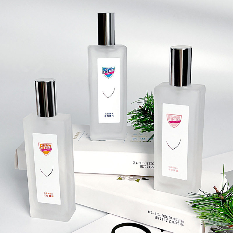 樱花绽放的诗意：解读Amouage爱慕Blossom Love女士香水EDP100ML_香水_